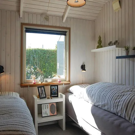 Three-bedroom Holiday In * Hejls